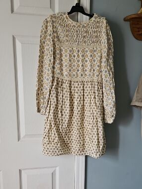 Zara Cream Long Sleeve Floral Midi Dress w Blue & Yellow Accents Satin Feel